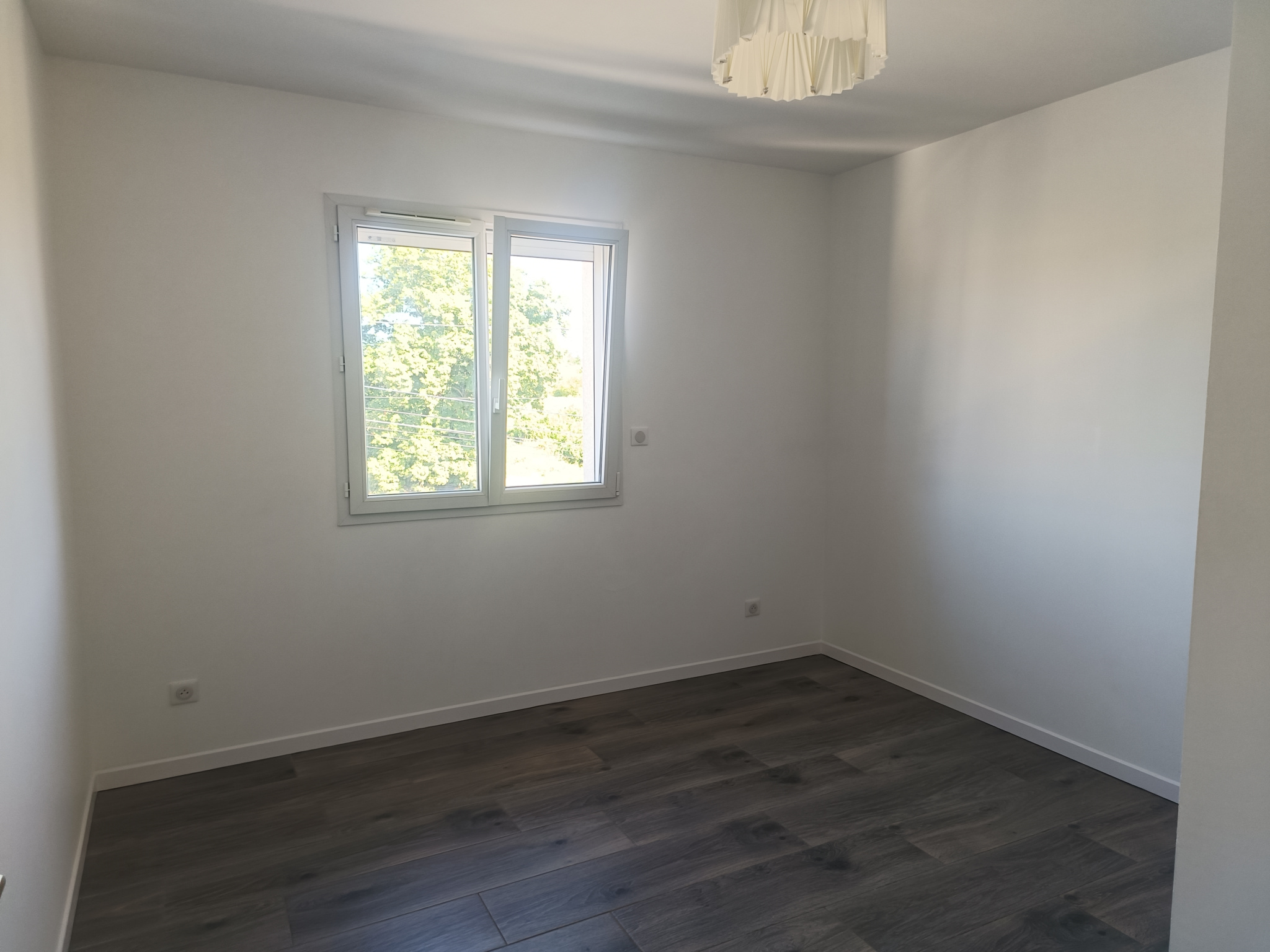 CHAMBRE 1ER